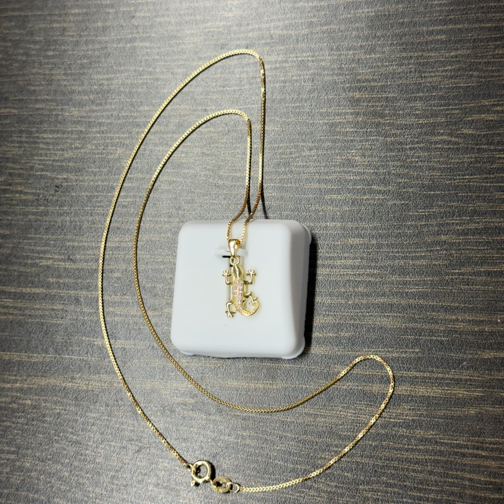925 MOISSANITE Necklace with lizard pendant